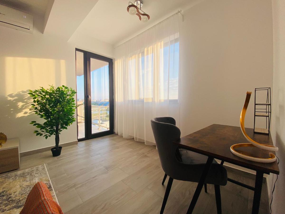 Soho Apartment - City View With Rooftop Garden Bucureşti Ngoại thất bức ảnh