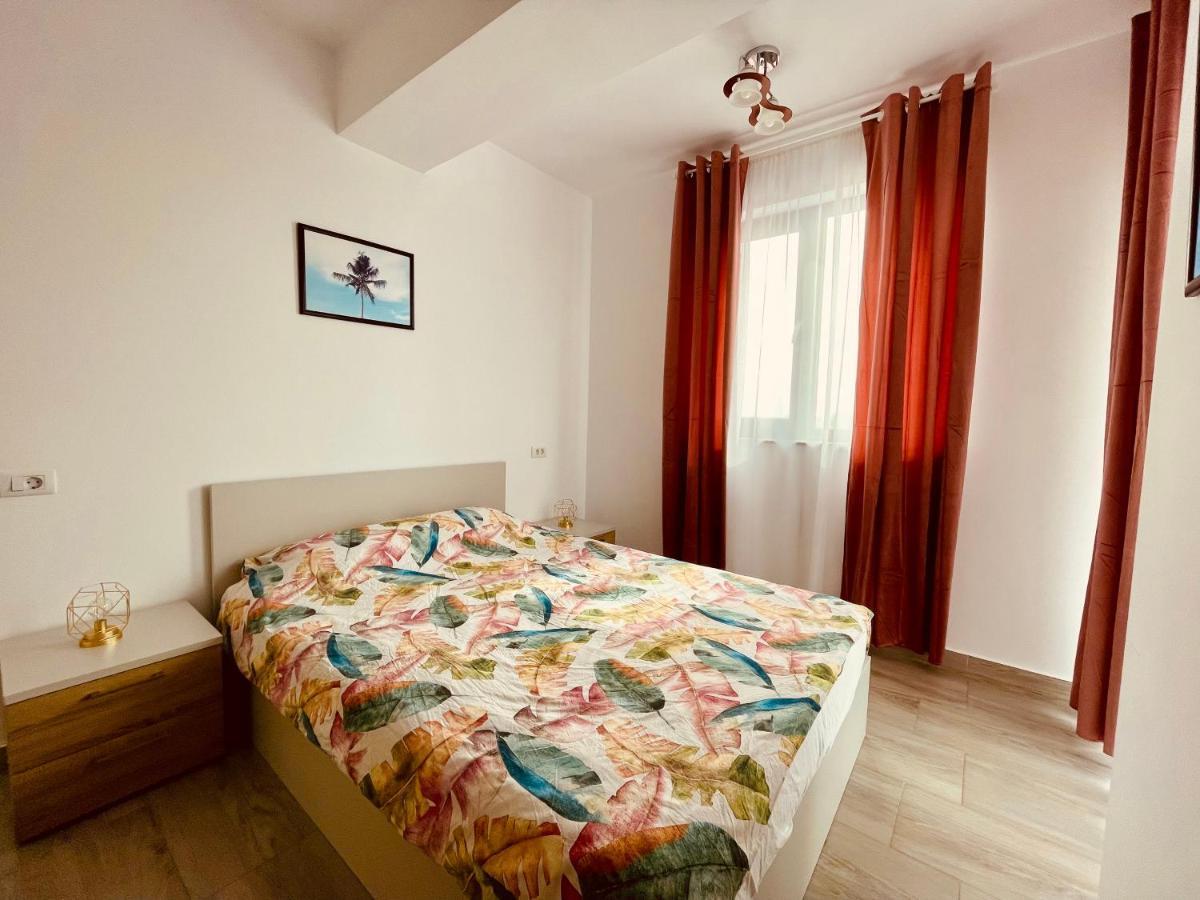 Soho Apartment - City View With Rooftop Garden Bucureşti Ngoại thất bức ảnh