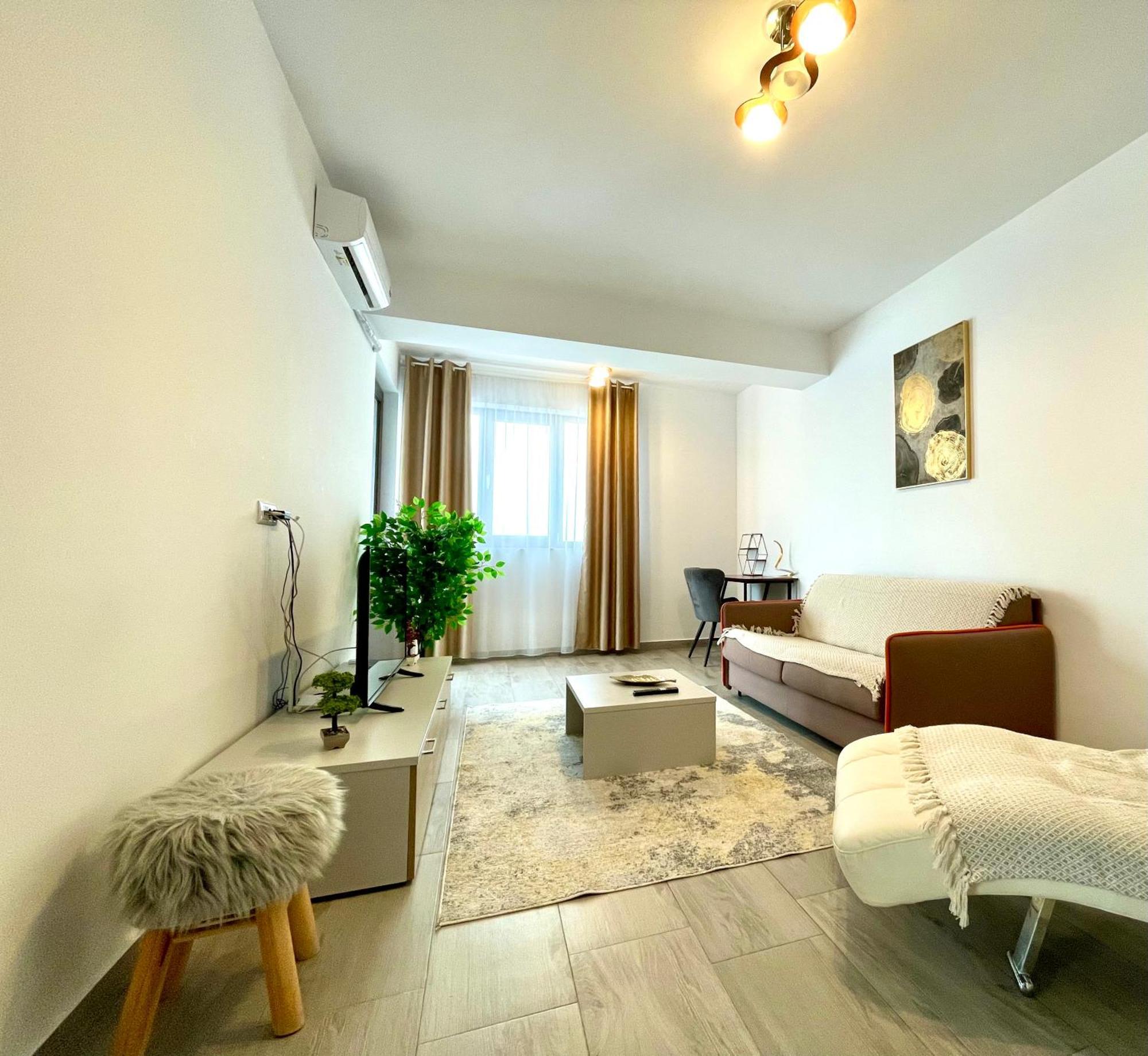 Soho Apartment - City View With Rooftop Garden Bucureşti Ngoại thất bức ảnh